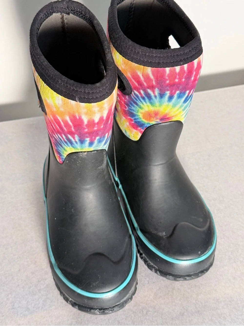 Bogs Kids Black Rain & Tie-Dye Cuff Boots